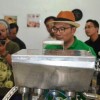 Cagub Jabar, Ridwan Kamil saat brkunjung ke rumah produksi Jenifer.
